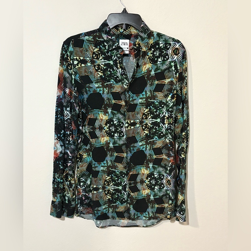ZARA Men’s Slim Fit Geometric Print Shirt – Size M